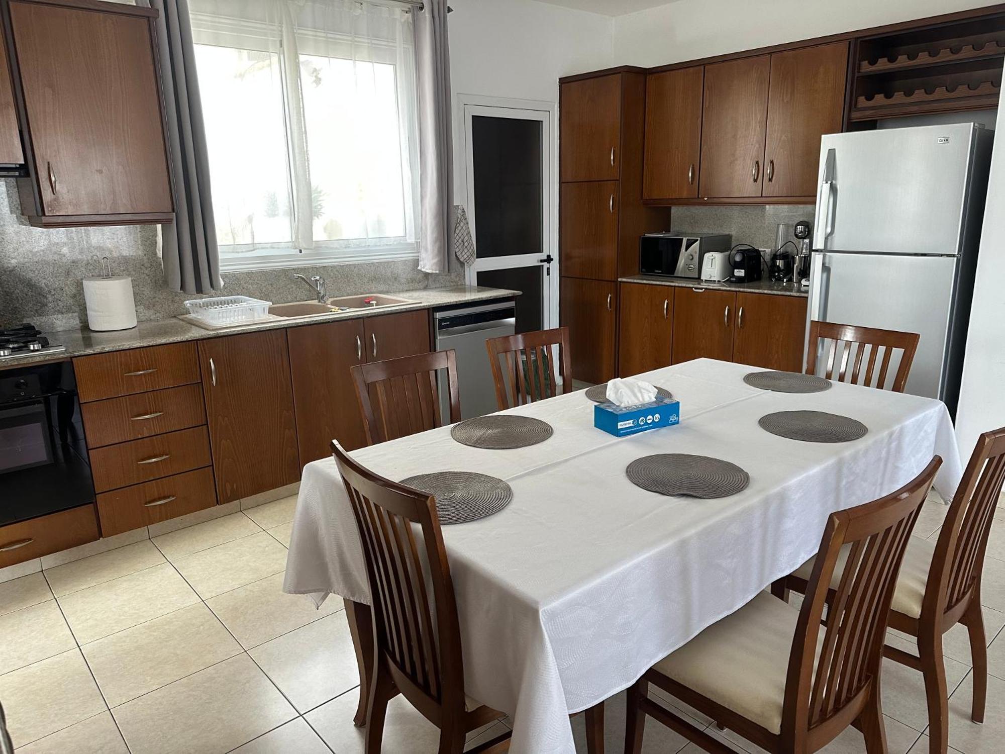 Villa Andy-350 M From The Beach Lárnaka Kültér fotó